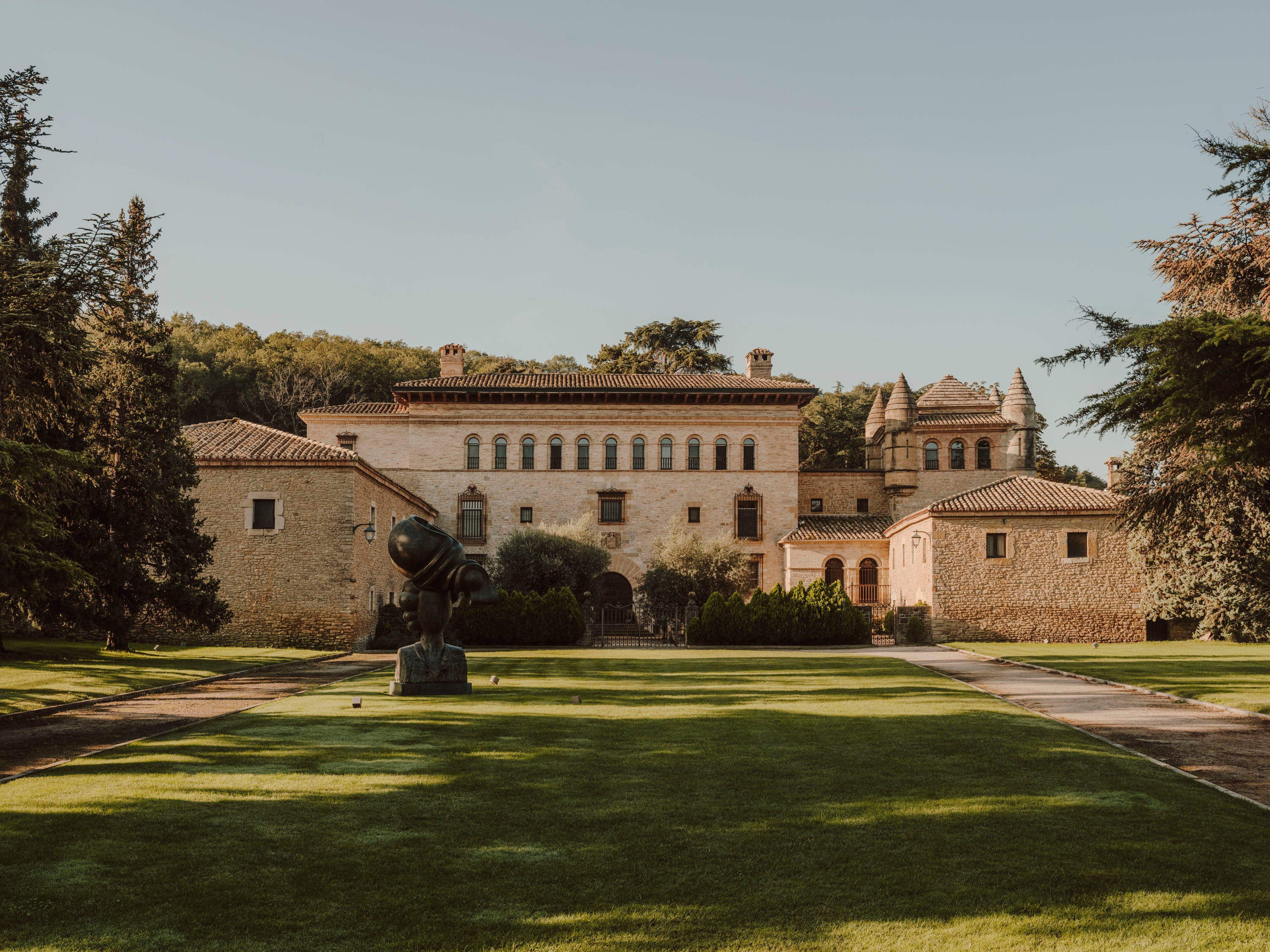Bodega y plató de rodaje.