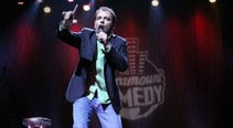 Juan Solo en uno de sus monólogos en Paramount Comedy