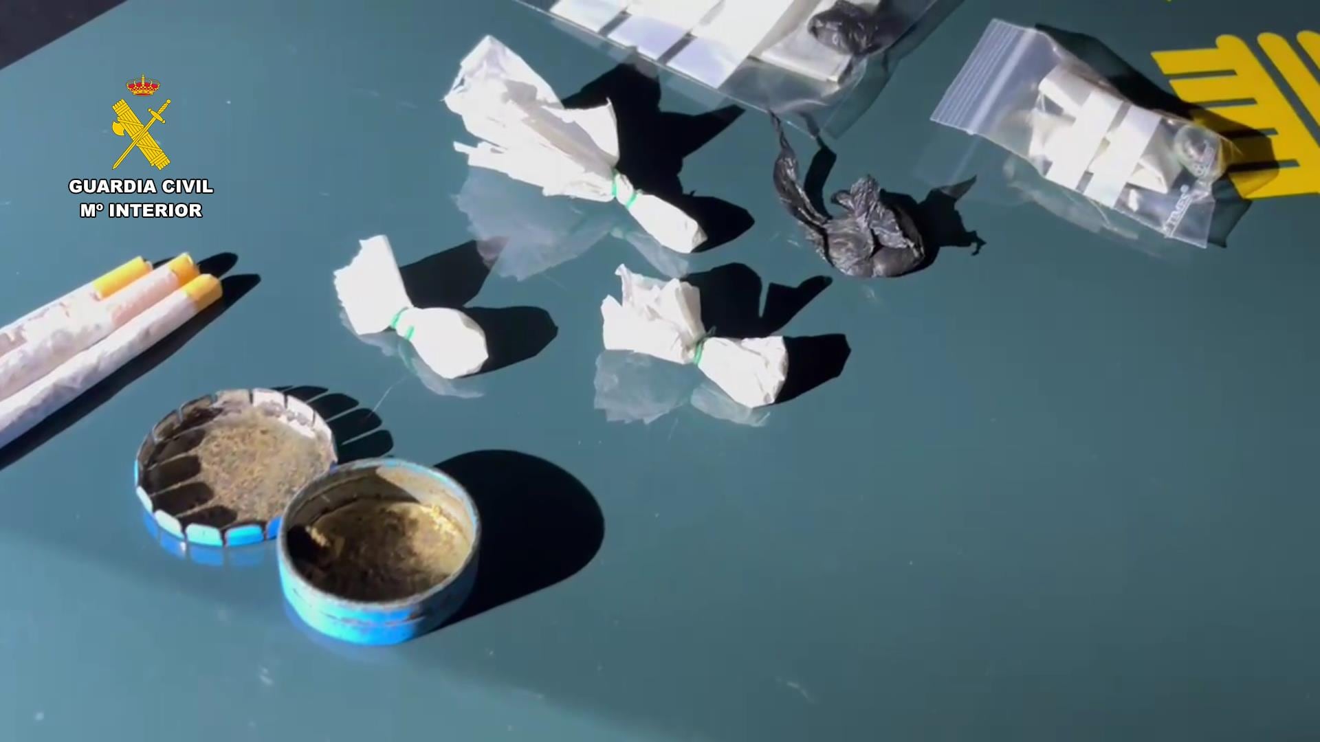 Ocho denunciados por tenencia de drogas y un detenido por conducir bajo influencia de alcohol en fiestas de Albelda de Iregua