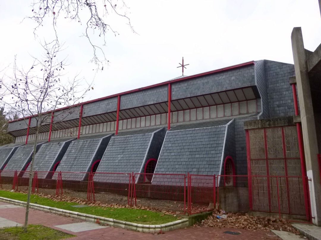 Iglesia de San Francisco en el barrio de Zaramaga. Vitoria