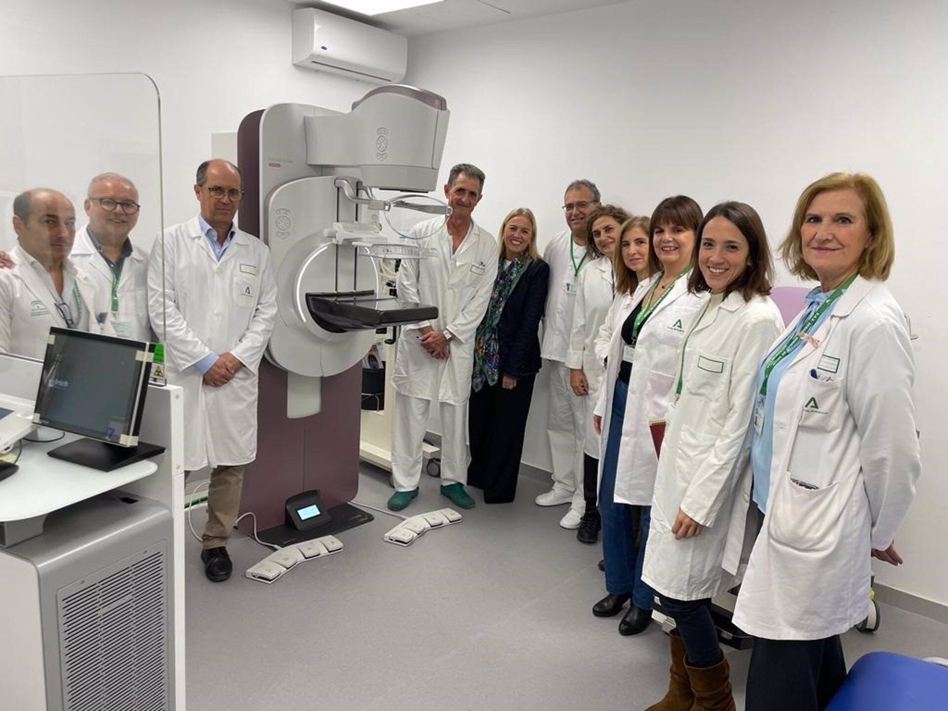 Nuevo mamógrafo del hospital de Jerez