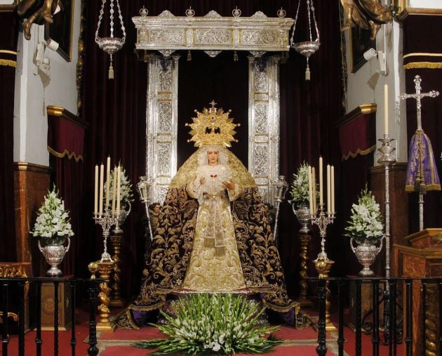 Altar de triduo a María Santísima de La O