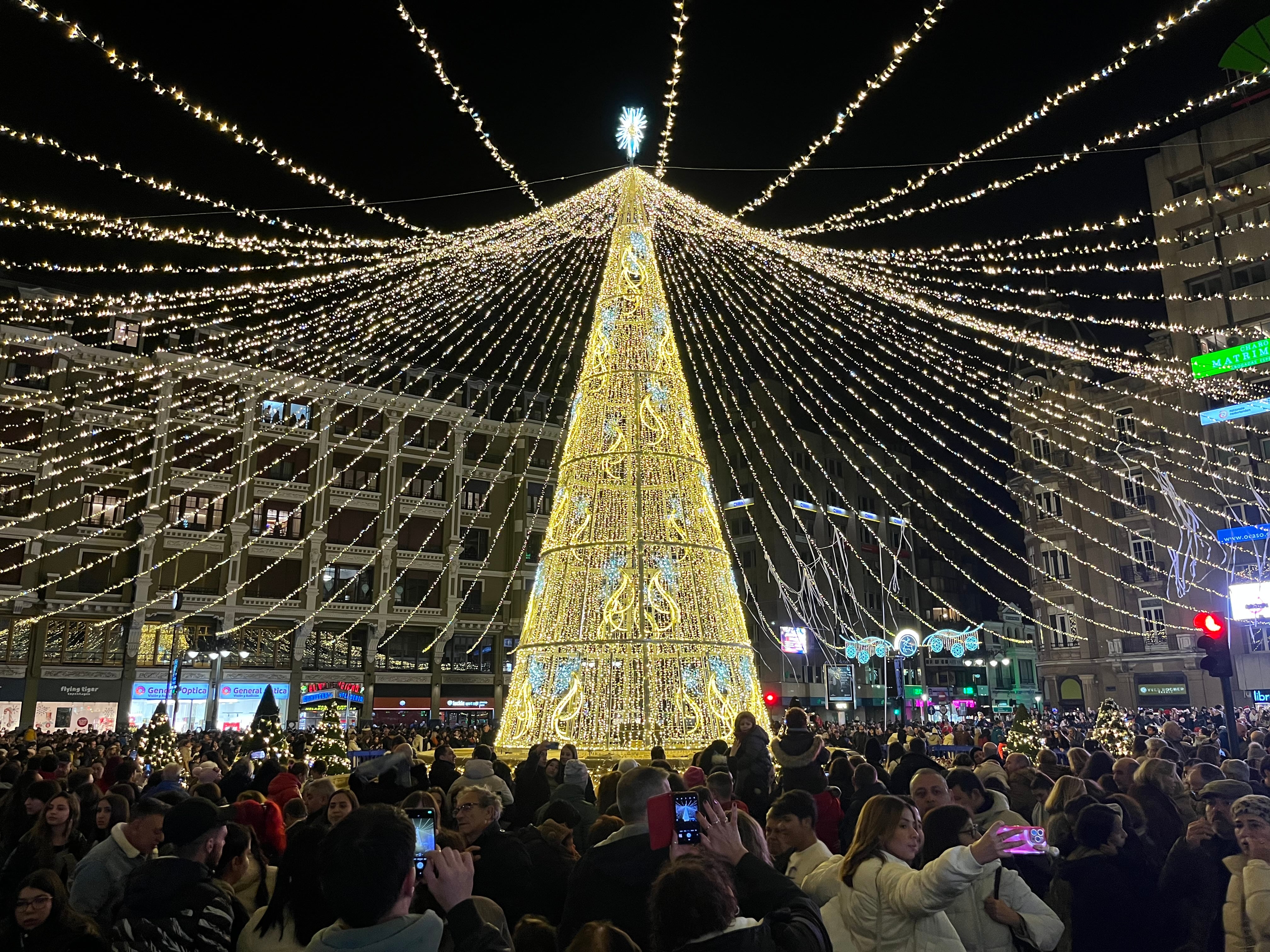 Santo Domingo iluminado en las pasadas Navidades