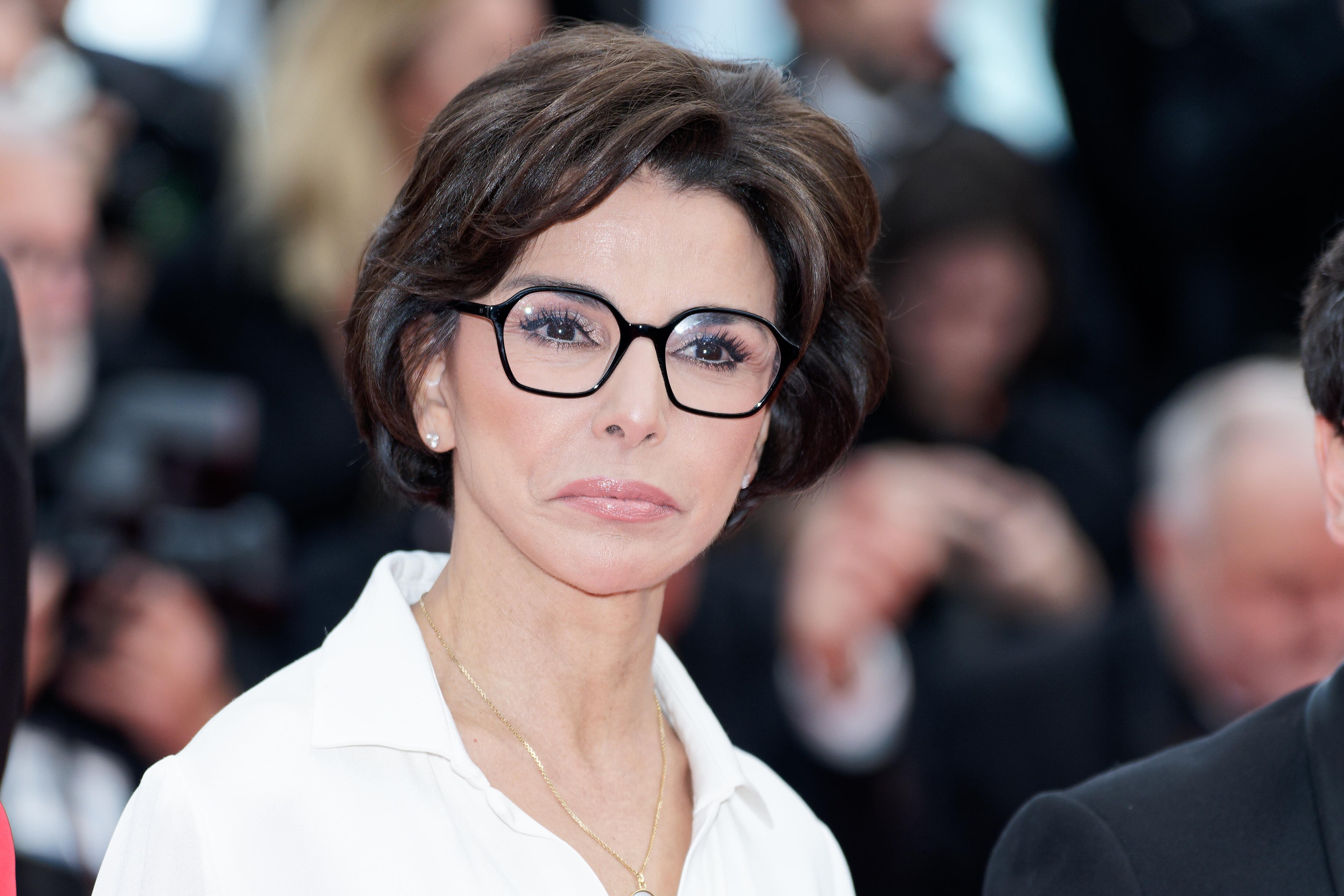 Rachida Dati, ministra de cultura francesa, en la alfombra roja en la 78 edición del festival de Cannes