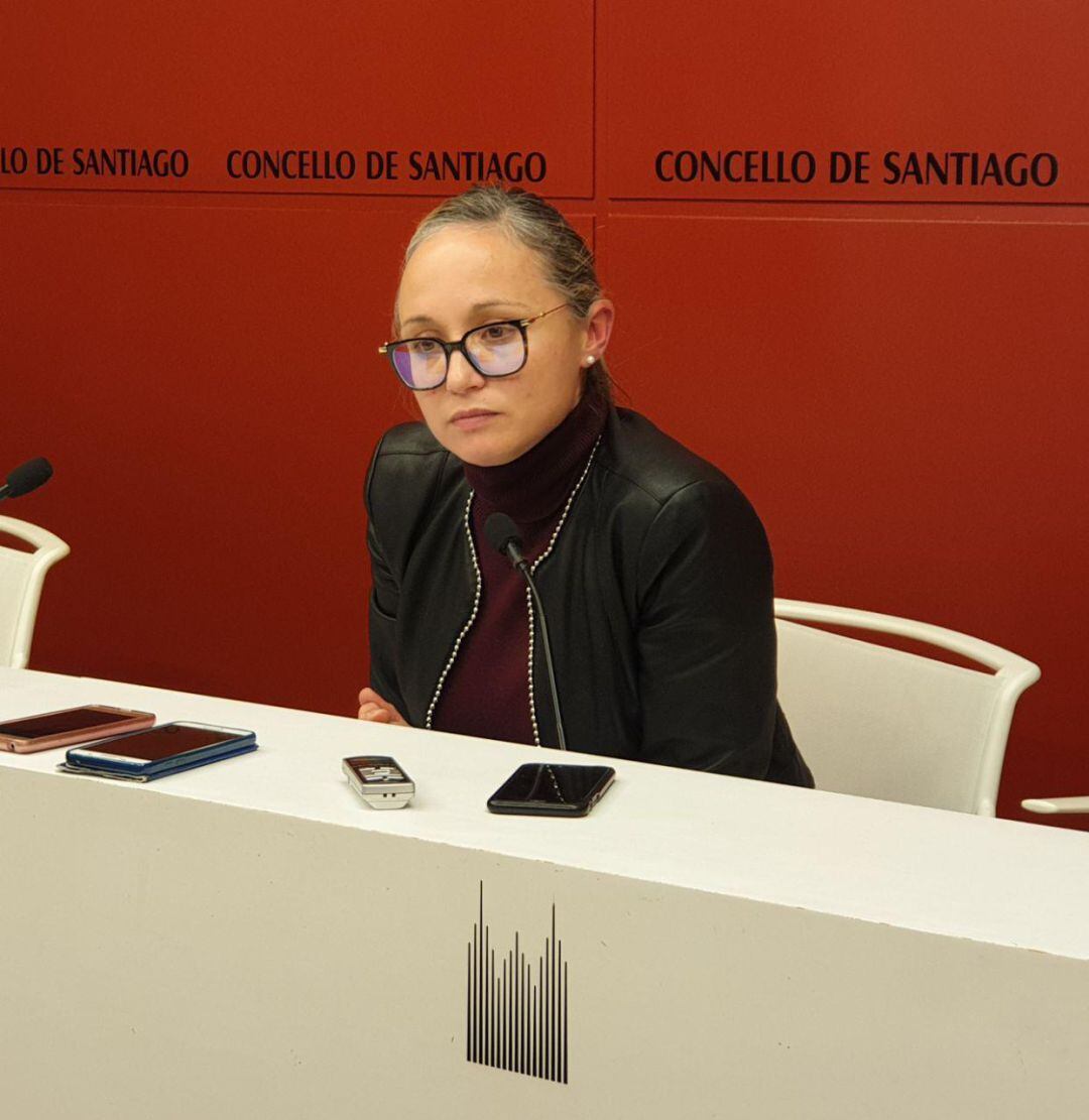 La concelleira de Facenda, Marta Abal, en la rueda de prensa de presentación de las ordenanzas fiscales