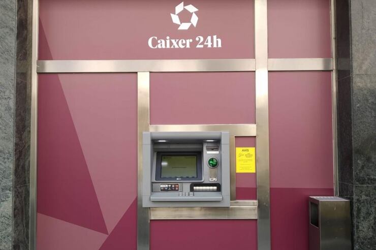 Caixer automàtic d'Andorran Banking.