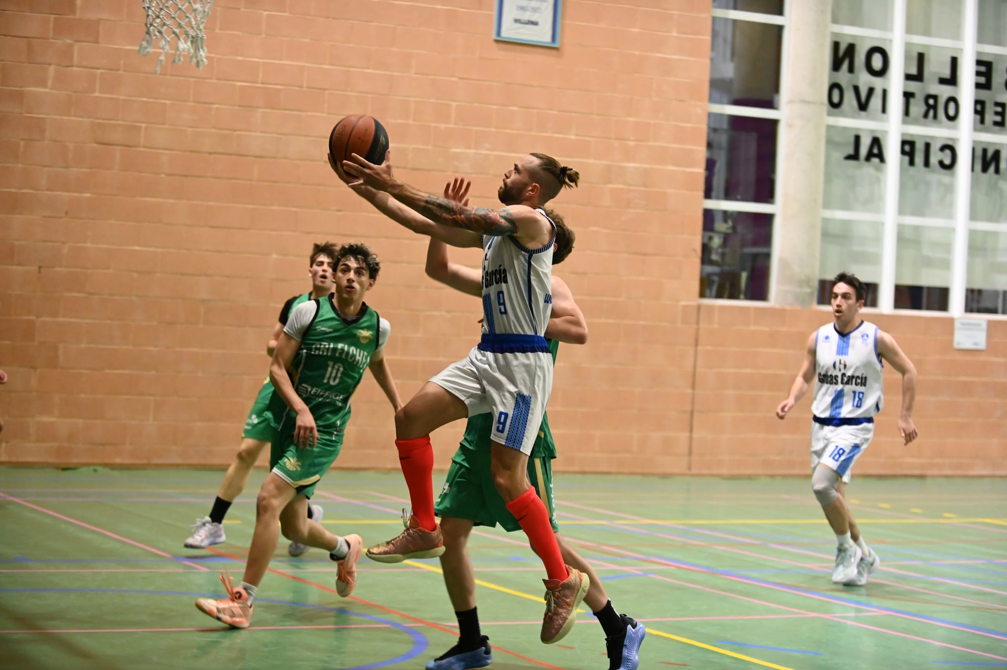 El primer equipo, en acción