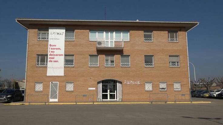 La falta d'ajudes de les administracions a les entitats sobre discapacitat.