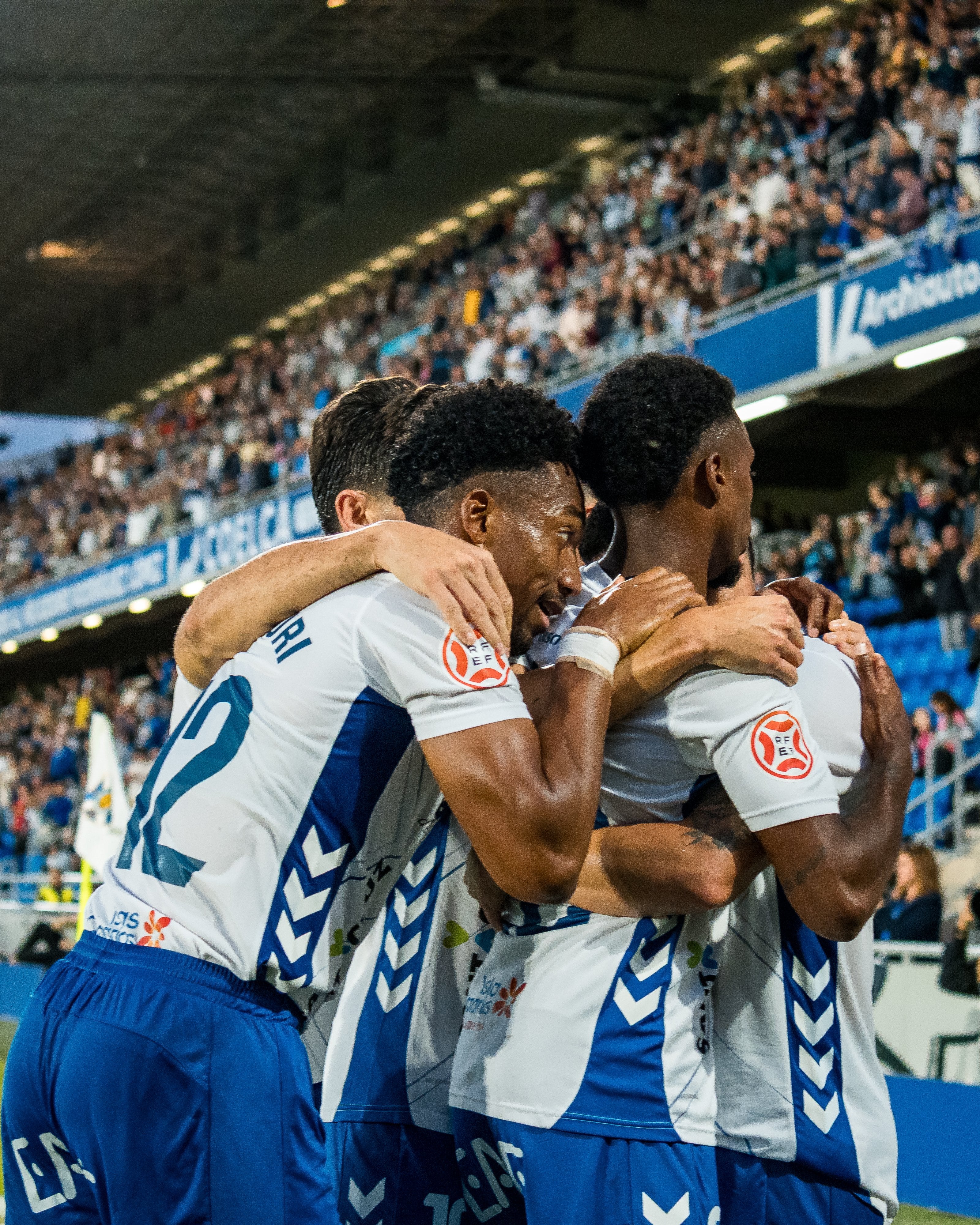 El equipo blanquiazul conserva una renta de 10 puntos sobre el segundo clasificado a ocho jornadas del final de liga.
