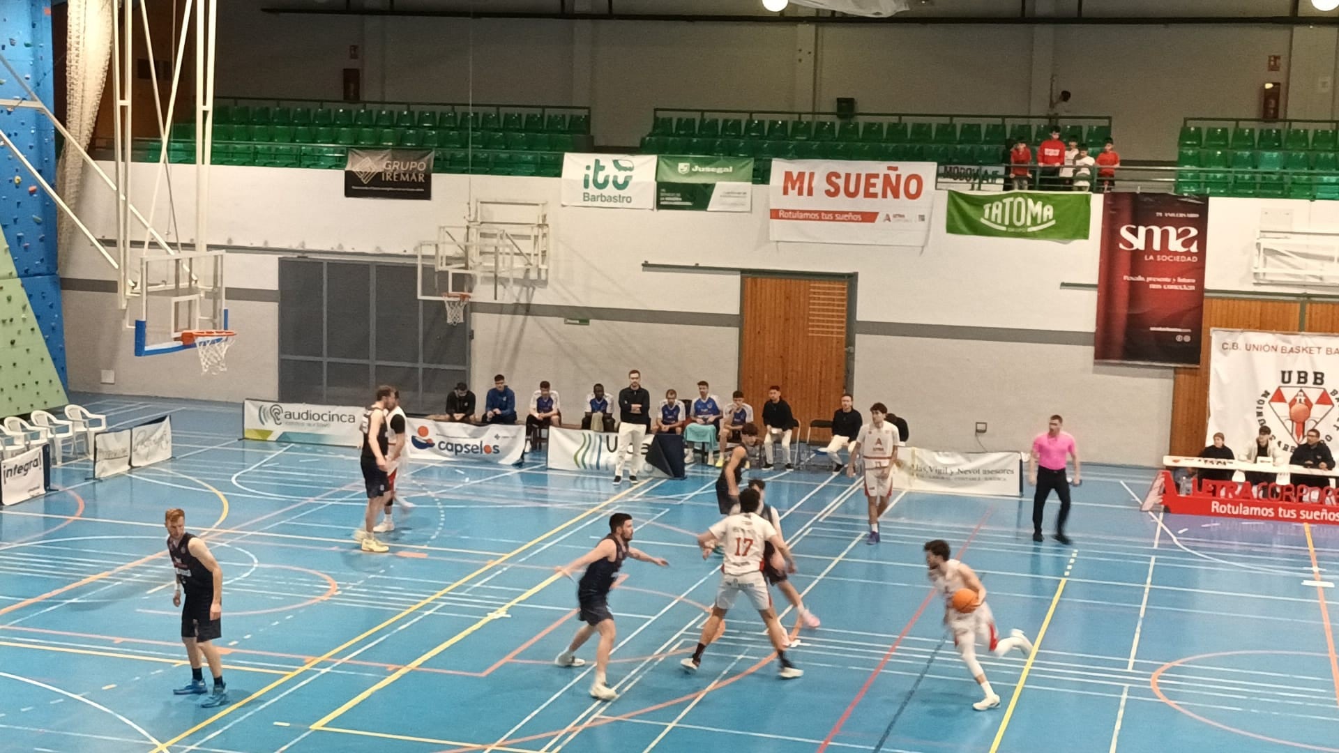 Letra Corpórea Barbastro y Pujol Mollerussa realizaron un buen partido