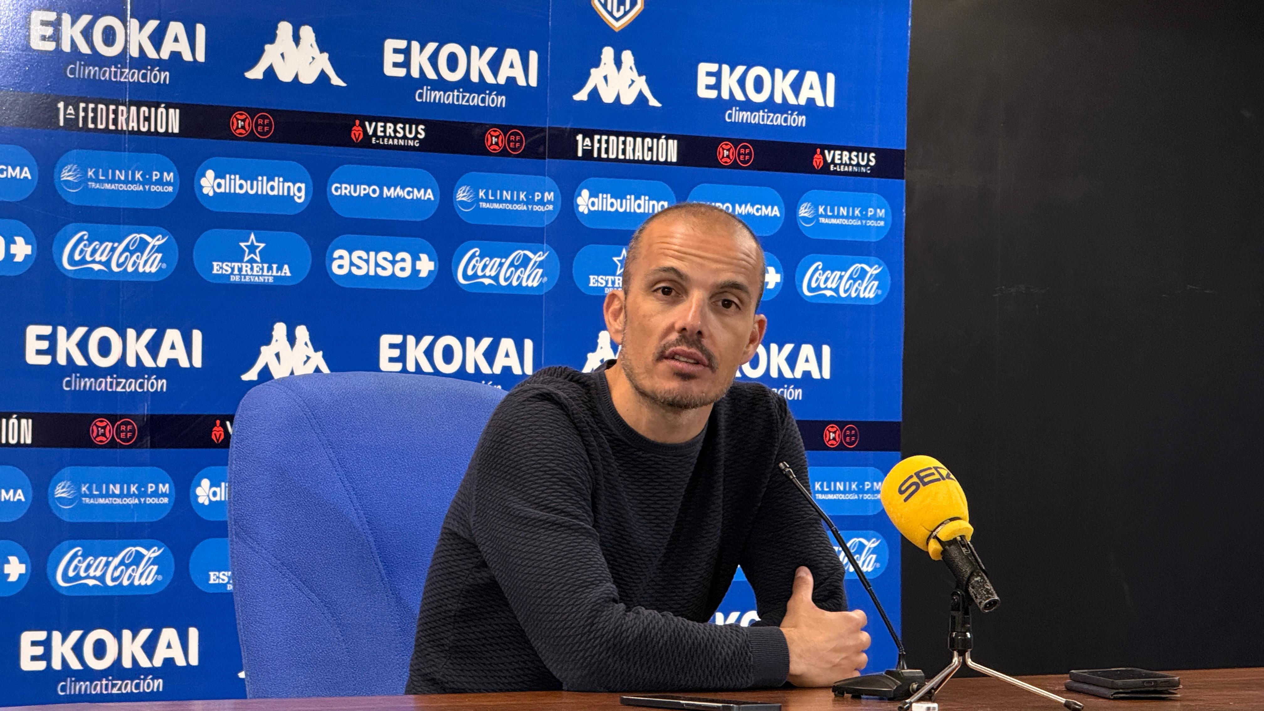 Beto Company, en la sala de prensa del Rico Pérez tras la victoria del Hércules frente al Betis Deportivo