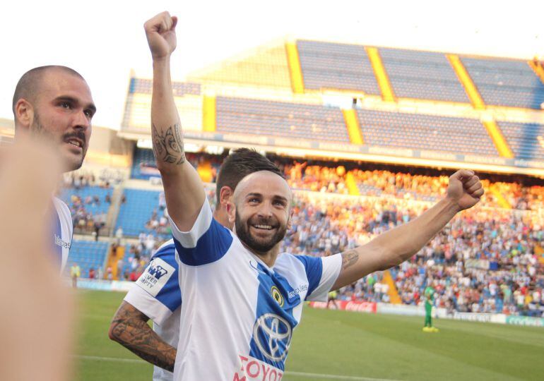 Chechu, jugador del Hércules CF, en el partido de promoción de ascenso, tempo 14-15, ante el Cádiz
