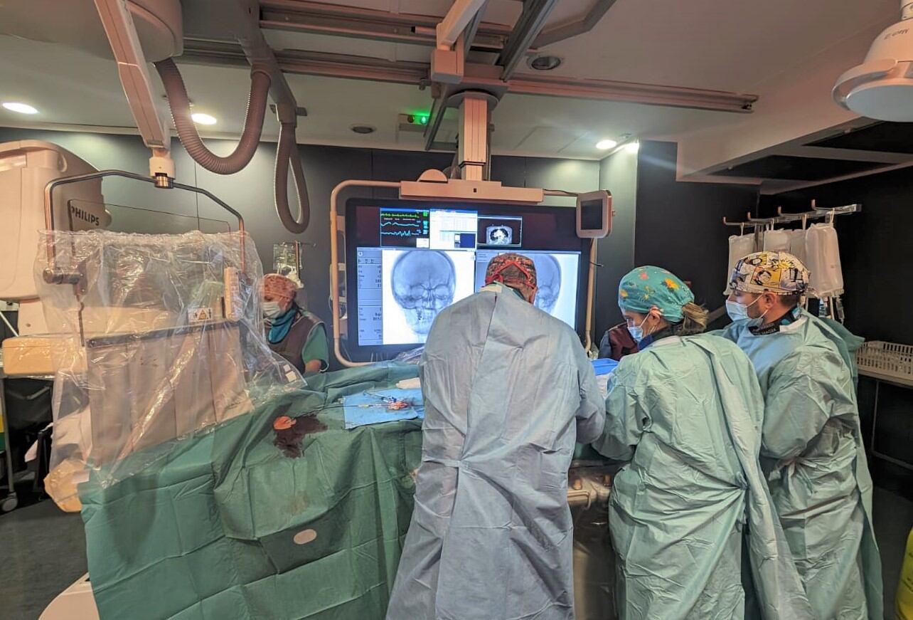 Unitat on tracten l'ictus a l'Arnau. Foto d'arxiu facilitada per l'hospital Arnau de Vilanova.