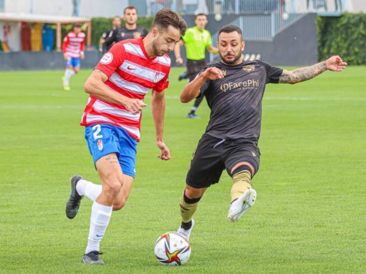 El Intercity buscará ante el Recreativo Granada ceder la presión a La Nucía y Hércules