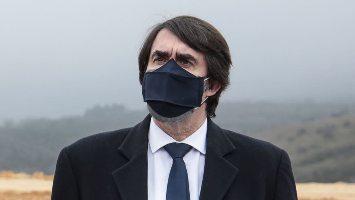 El consejero de Fomento se lanza a la piscina y da por segura la desescalada desde el lunes 8