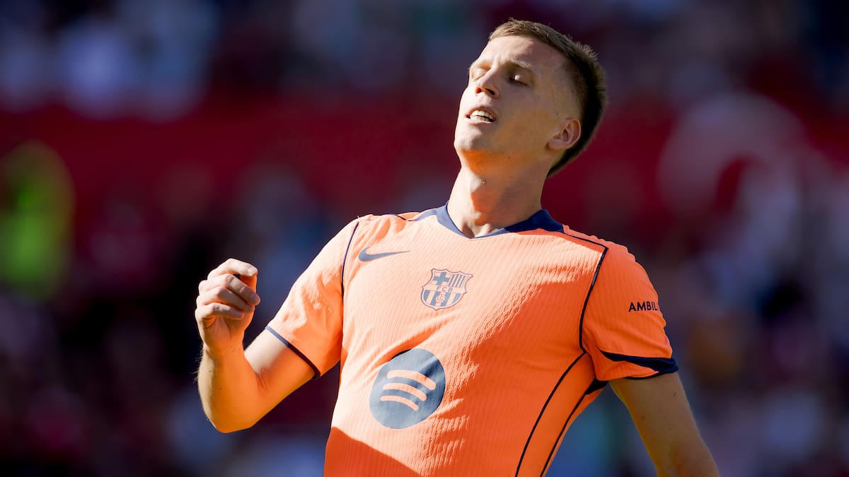 Dani Olmo, amb una lesió muscular, abandona la concentració de la selecció espanyola