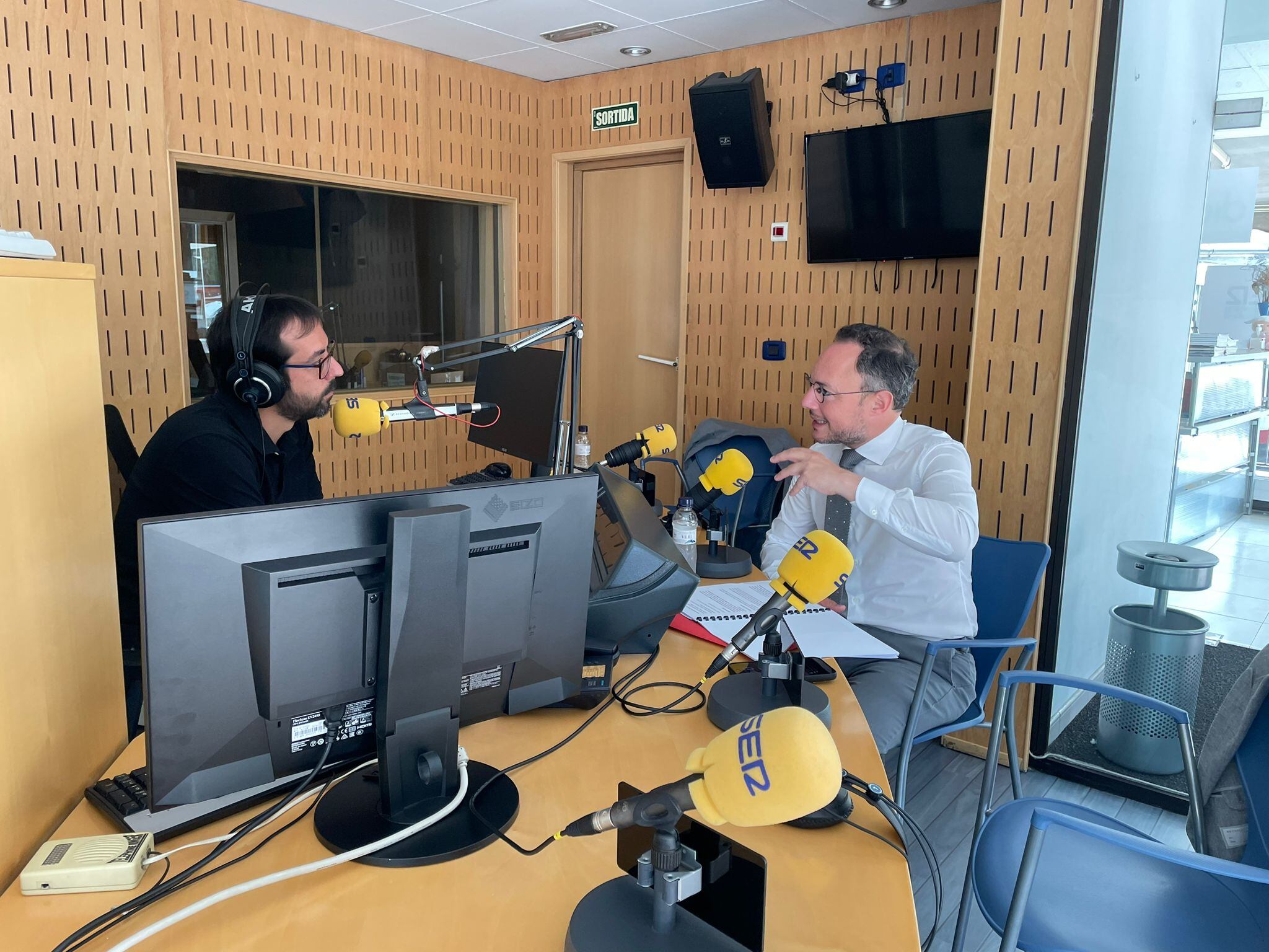 El cap de Govern, Xavier Espot, durant l'entrevista a l'Aquí Andorra.