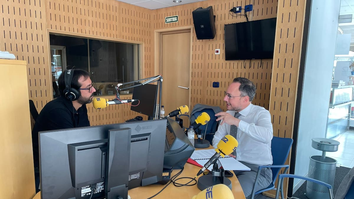 Espot nega que hagin "alterat" les nòmines dels funcionaris