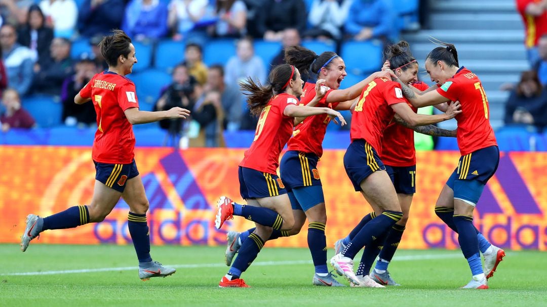 La selección celebra uno de los goles contra Sudáfrica