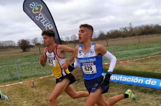 Rubén Álvarez, durante la disputa de la pasada edición del Cross de Atapuerca