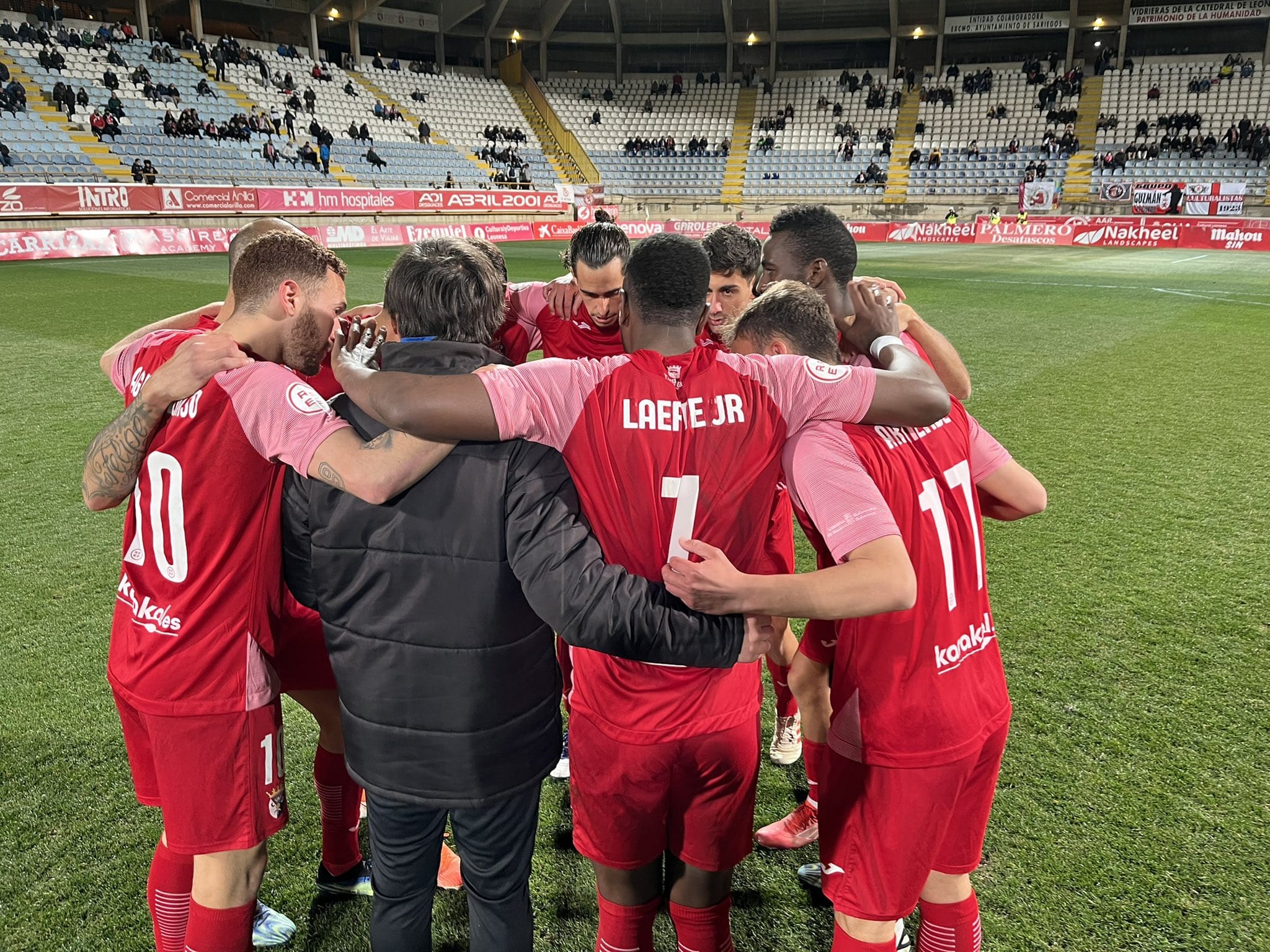 Los jugadores del Tudelano ante 12 finales por la permanencia