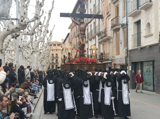 Santo Cristo de la Agonía, en la procesión de las siete palabras en Barbastro