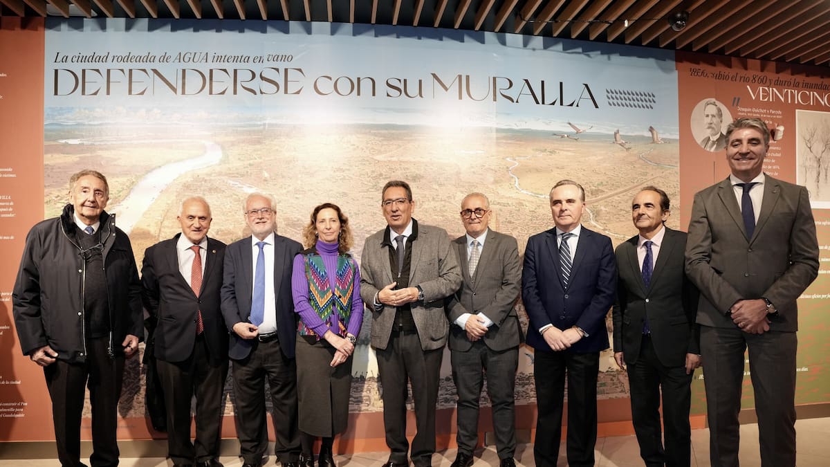 Mariano Palancar hijo habla sobre la muestra dedicada a su padre en la Fundación Cajasol