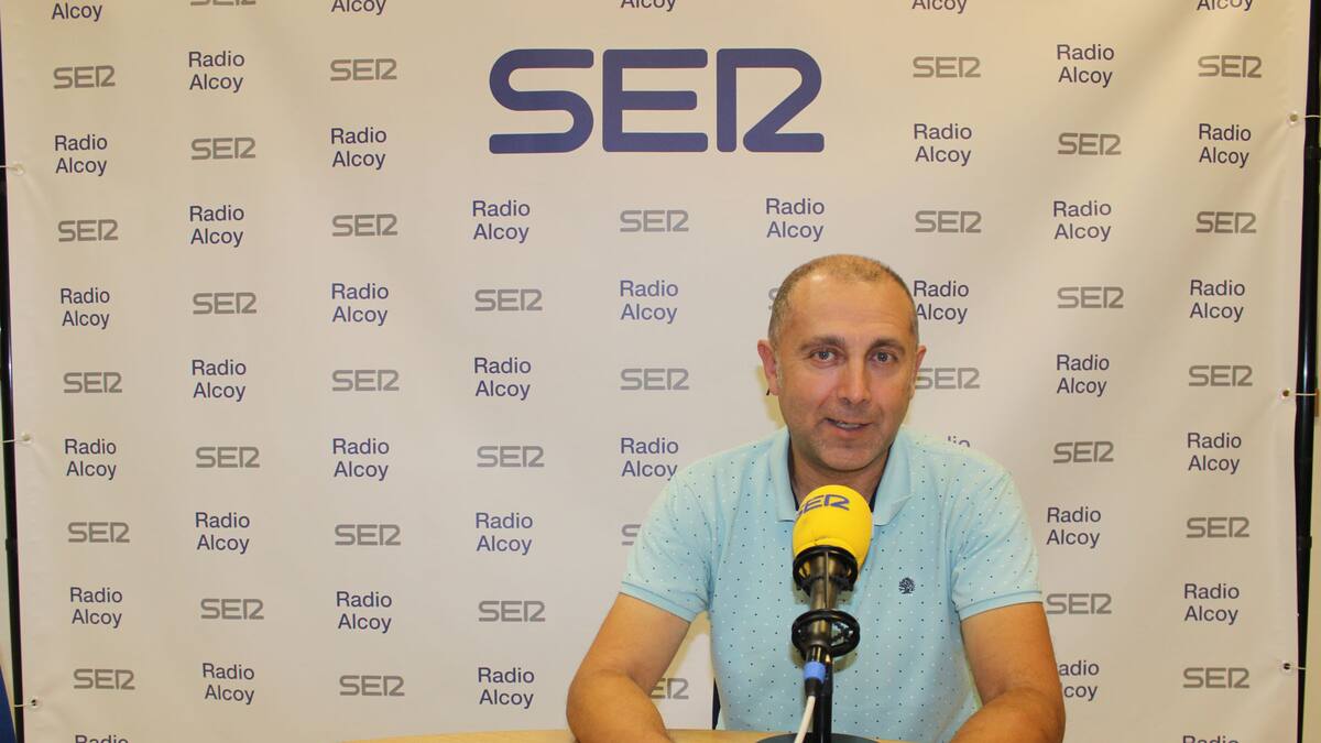 Enrique Moltó: "La relació entre el clima i els mitjans de comunicació és prou tormentosa"