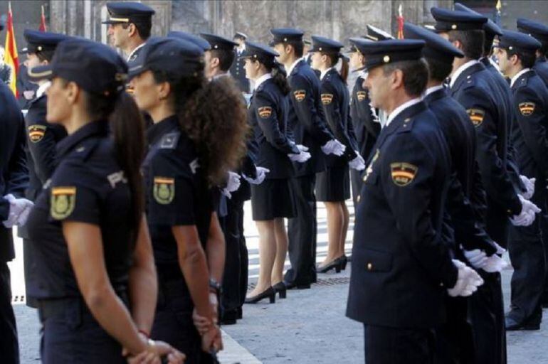 Agentes de la Policía Nacional