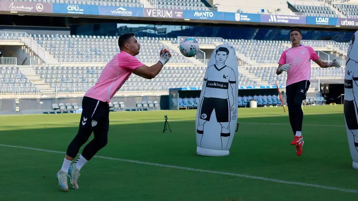 Alfonso Herrero entrenando en La Rosaleda