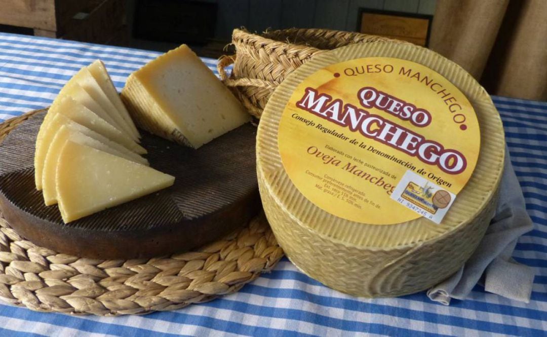 Imagen de un Queso Manchego con Denominación de Origen 