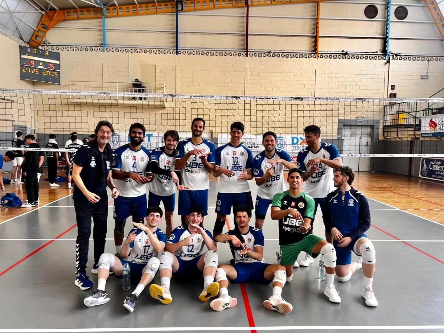 Plantilla UBE L'illa Grau