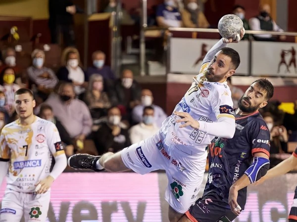 Soljic y el ABANCA Ademar separan sus caminos