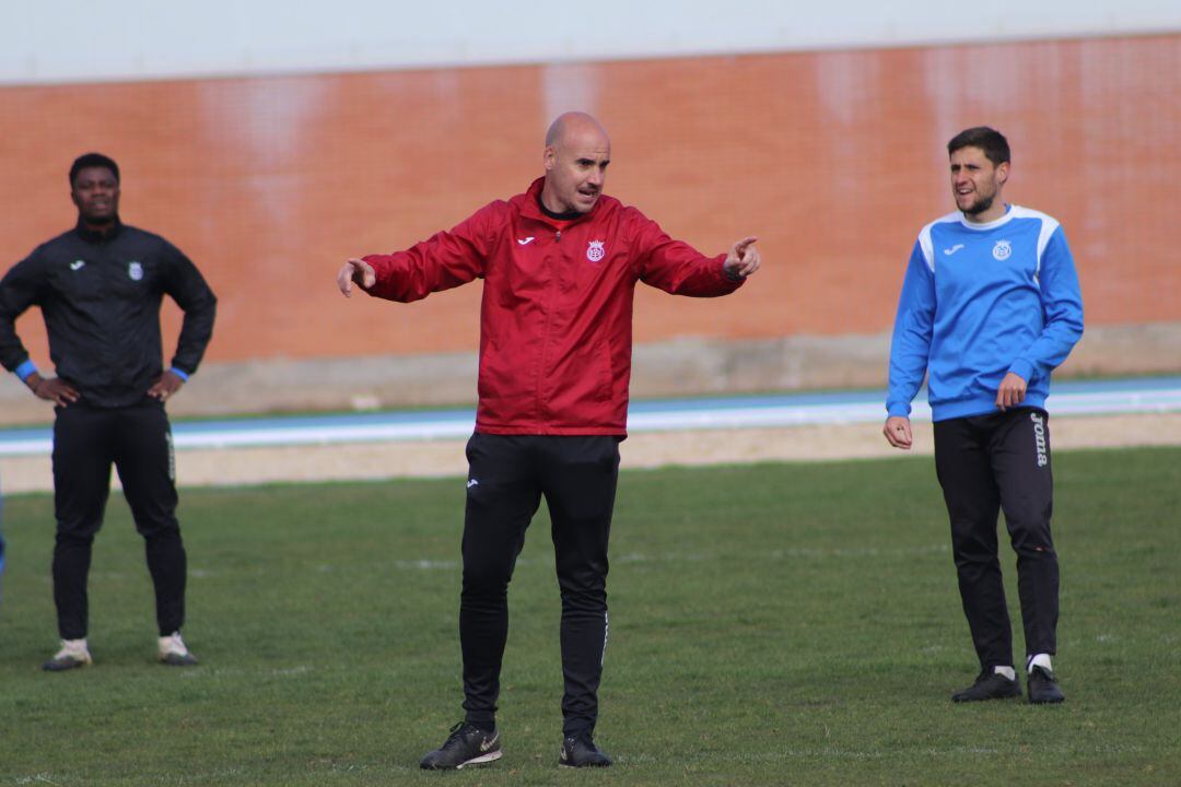 Fran García en un entrenamiento del Conquense 