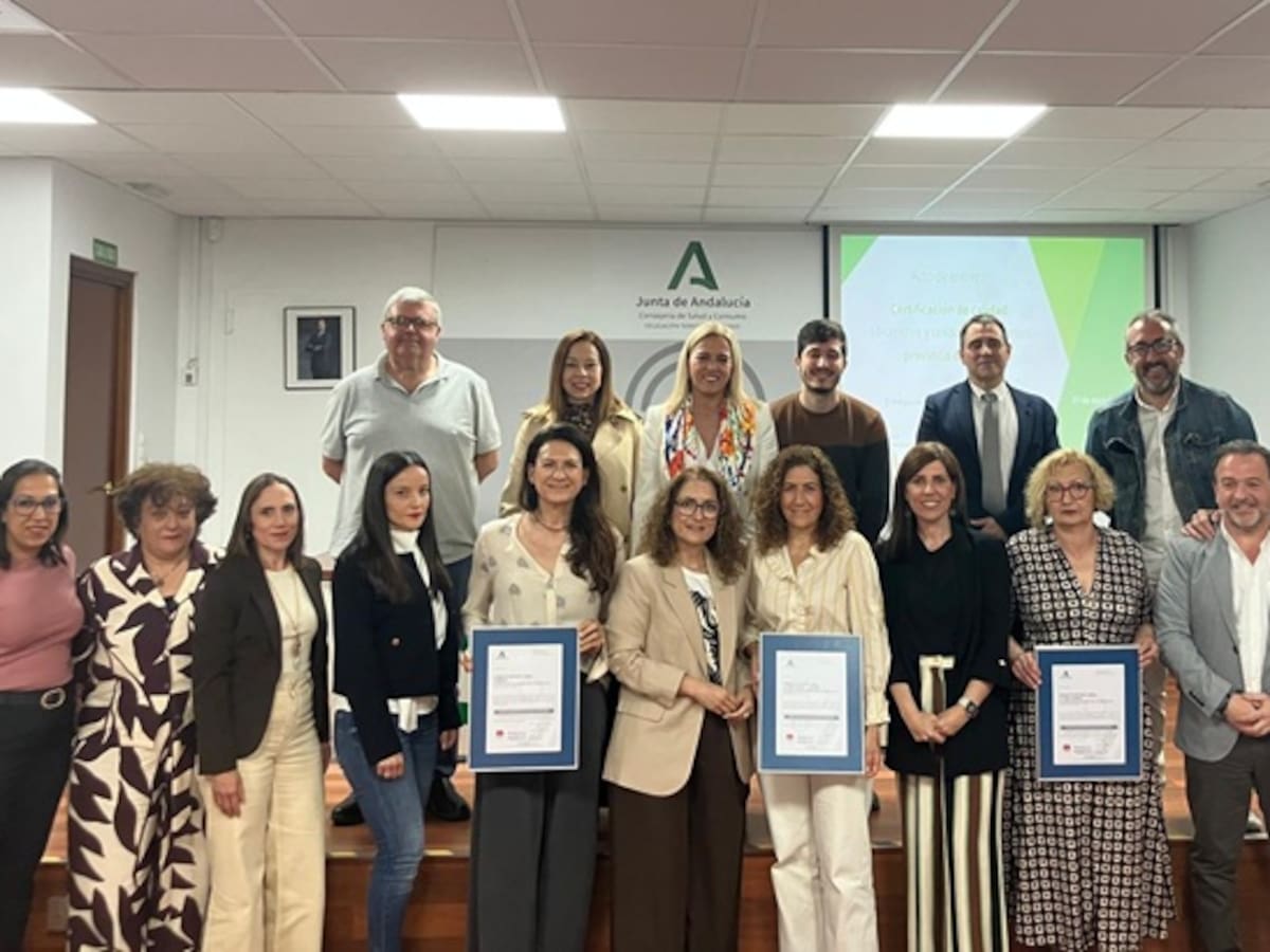 La unidad de Farmacia y La Línea Centro-La Velada y la de Levante obtienen la certificación de calidad