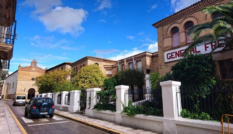 Entrada principal del colegio