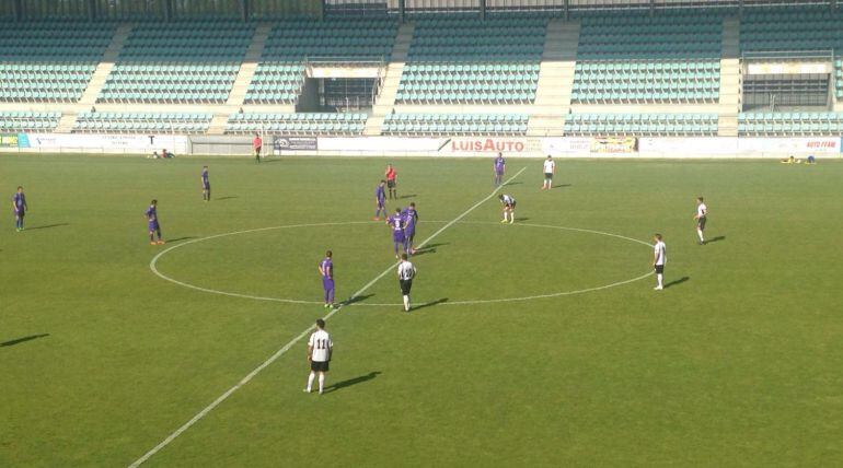 Comienzo del partido de hoy entre el Cristo Atlético y el Ciudad Rodrigo