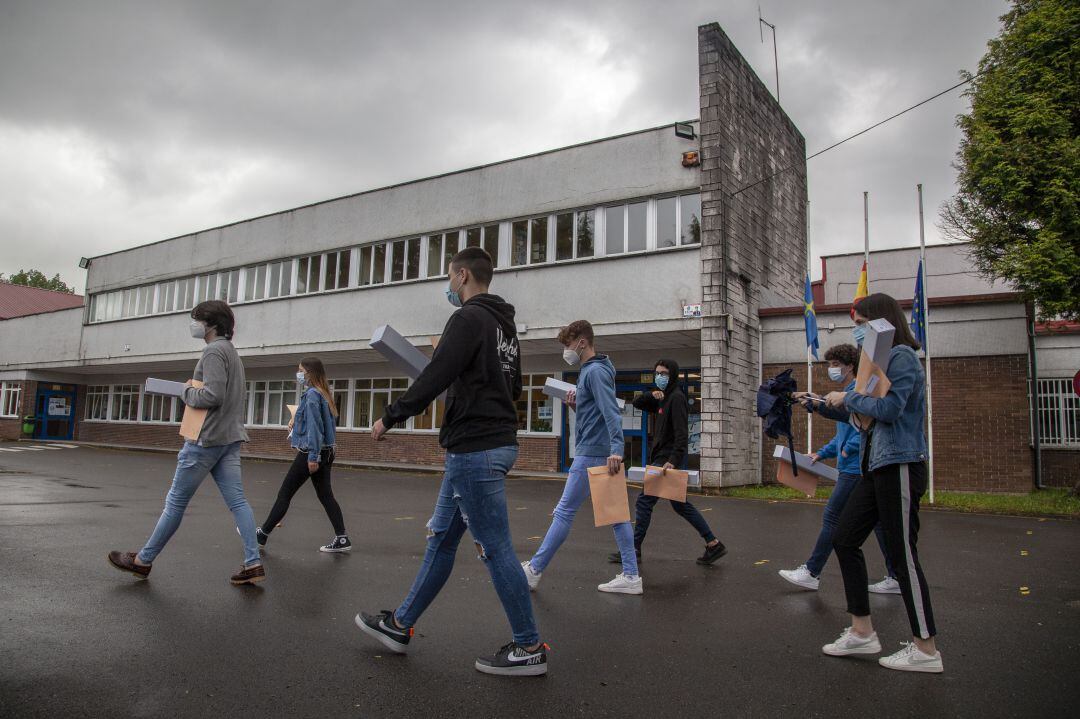 Estudiantes de Secundaria en un instituto. 