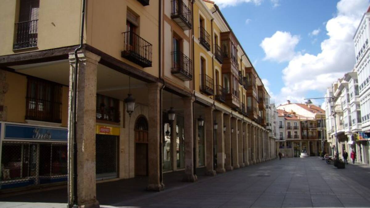 Palencia, la única provincia de Castilla y León junto a Zamora que baja en el número de hipotecas