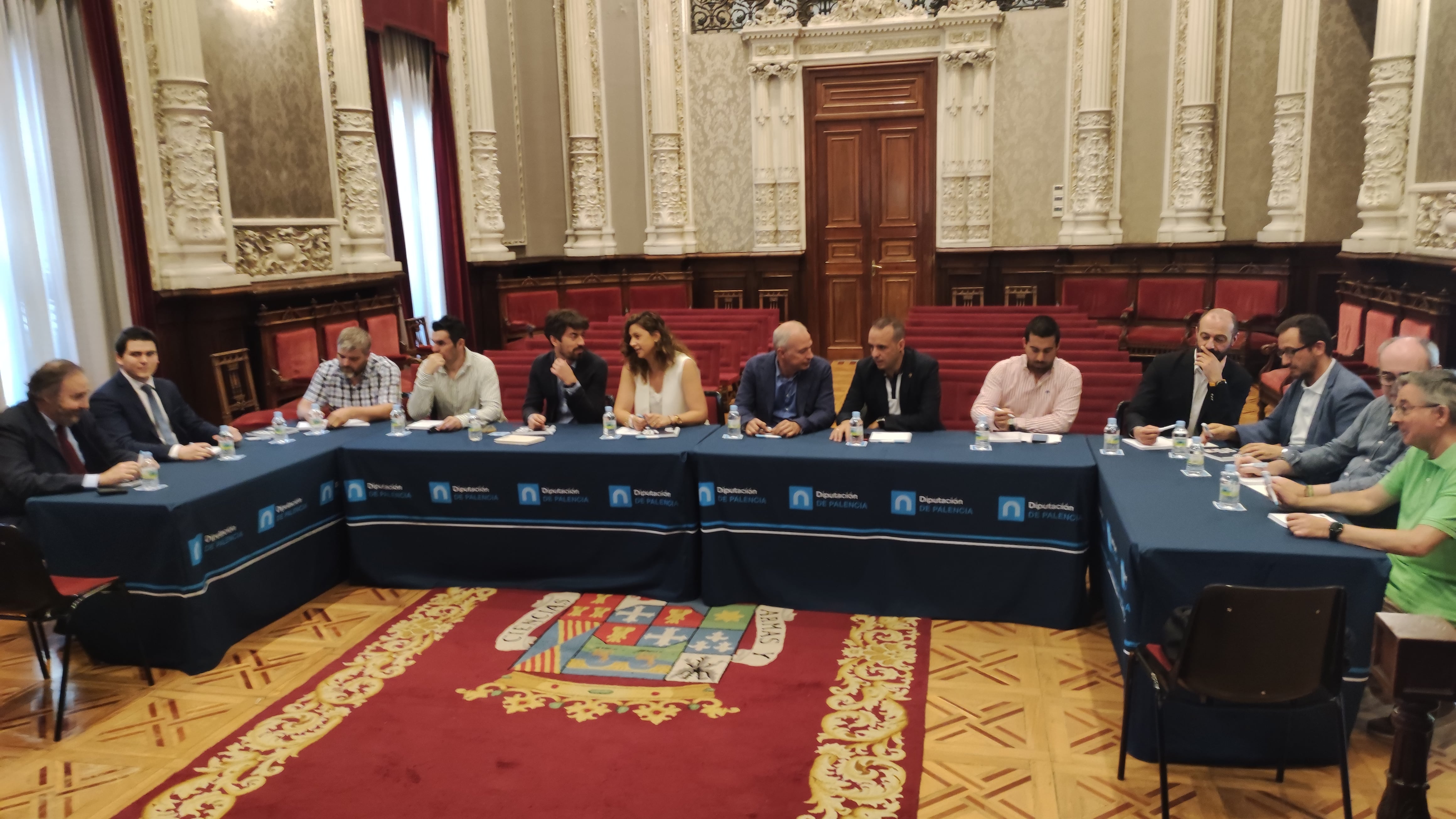 Imagen de la reunión mantenida en Palencia