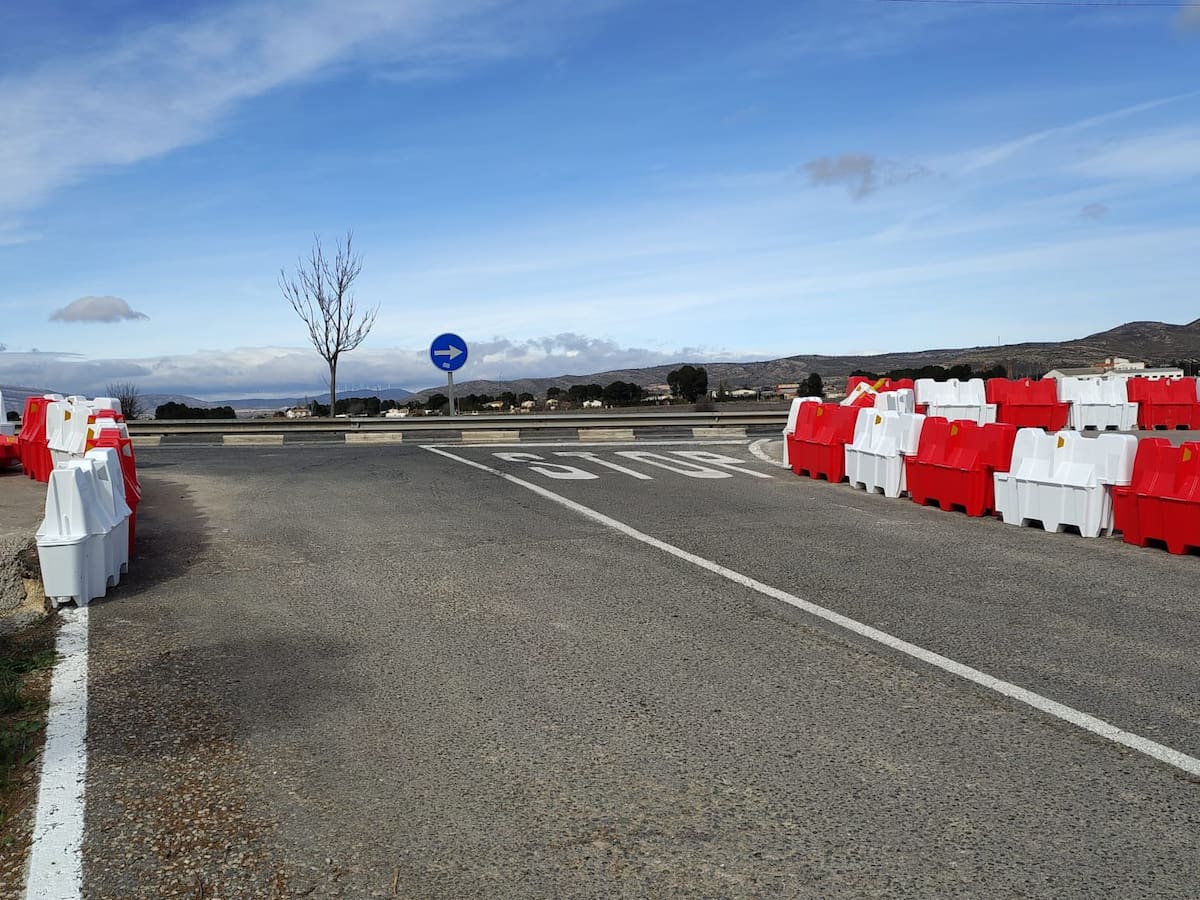 Obras en los accesos al puente de Las Fuentes para mejorar la seguridad
