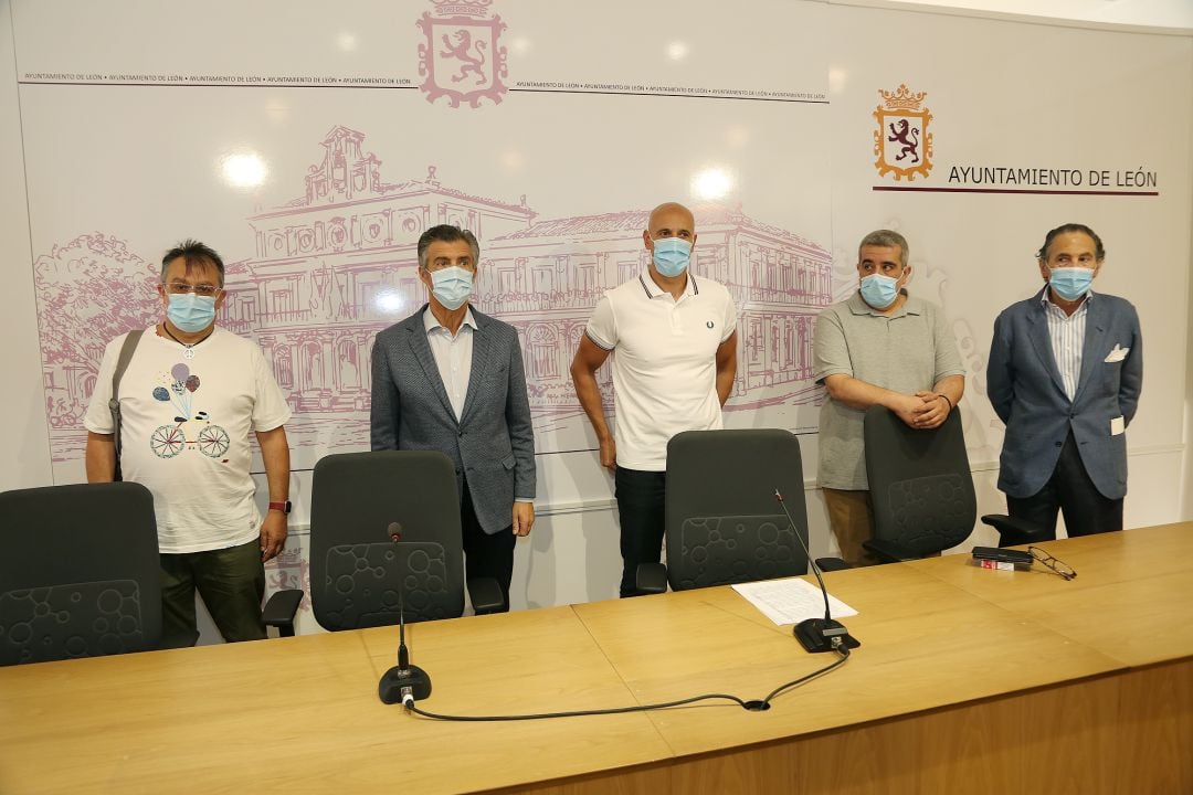 El Ayuntamiento ha recogido la propuesta del diálogo social