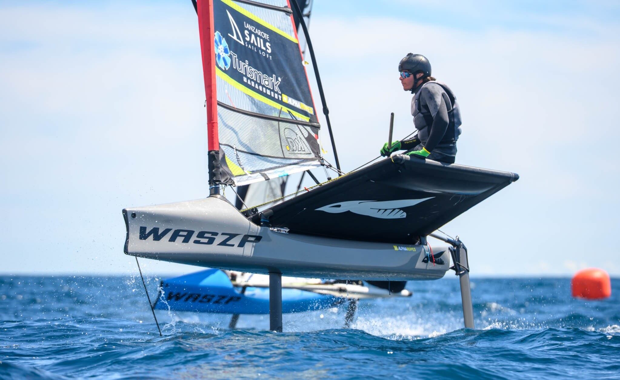 Alberto Morales, campeón de España de la clase Waszp.