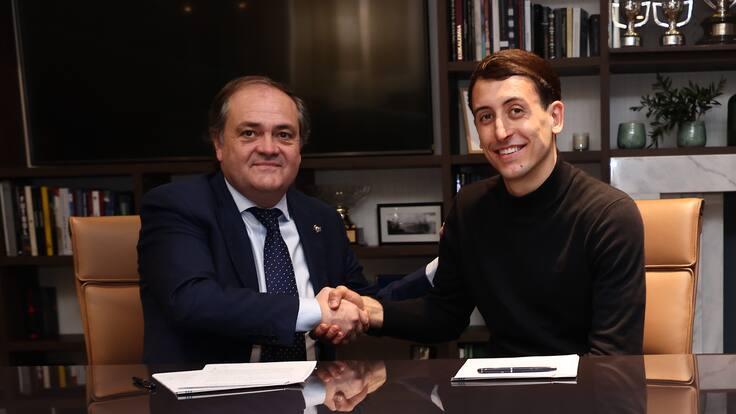 Roberto Ramajo analiza la renovación de Oyarzabal hasta 2028