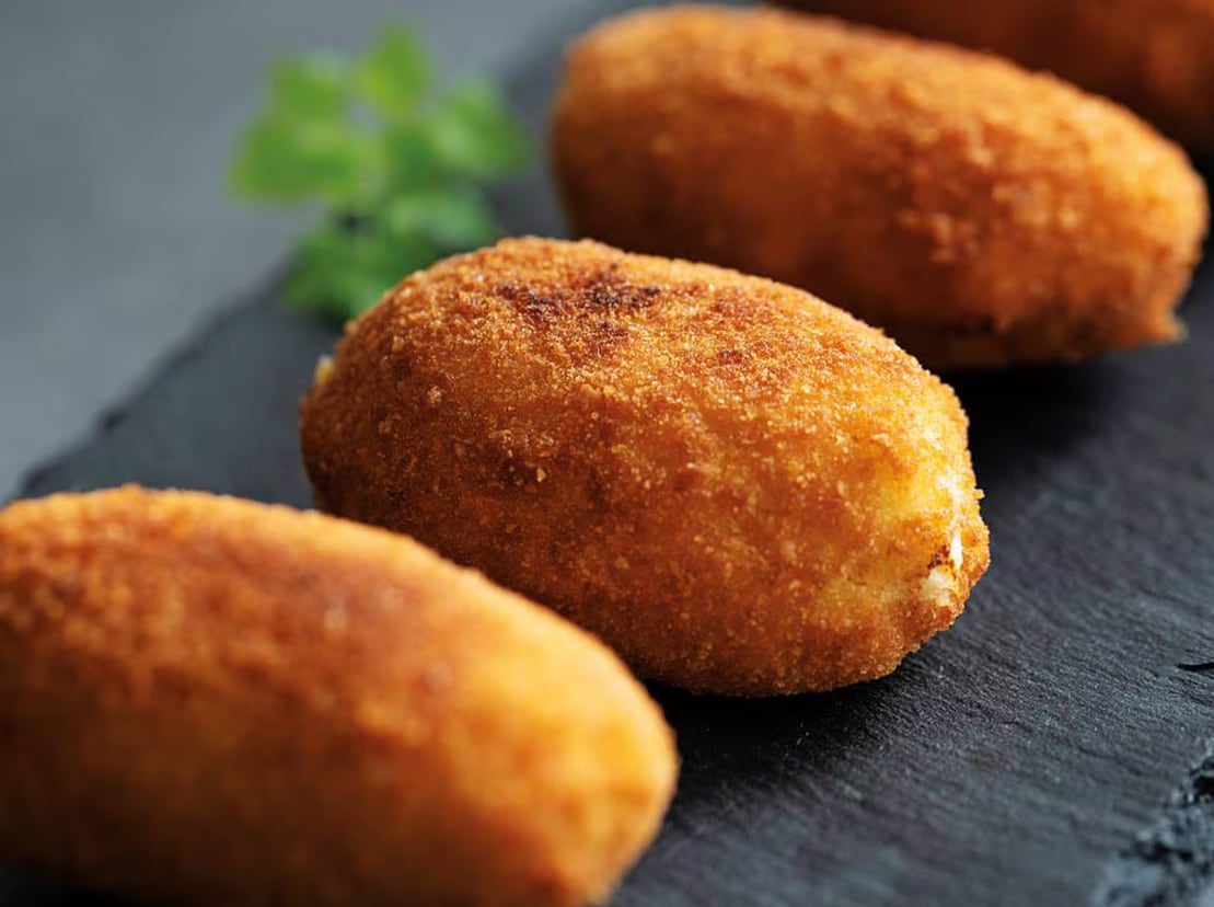 Imagen recurso de croquetas.