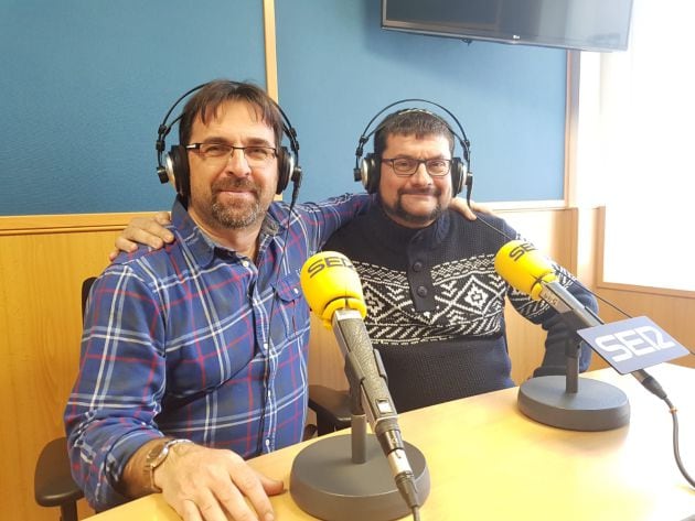 Miguel Meroño, conductor de Hoy por hoy Cartagena con José Ibarra. Ambos realizan el espacio &quot;La historia detrás de la canción&quot;, cada domingo, en A Vivir Región de Murcia