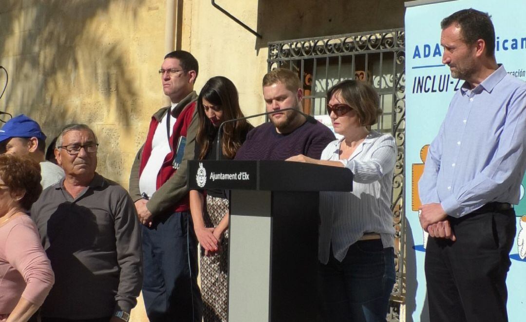 Lectura del manifiesto en el Día Nacional del Daño Cerebral Adquirido.