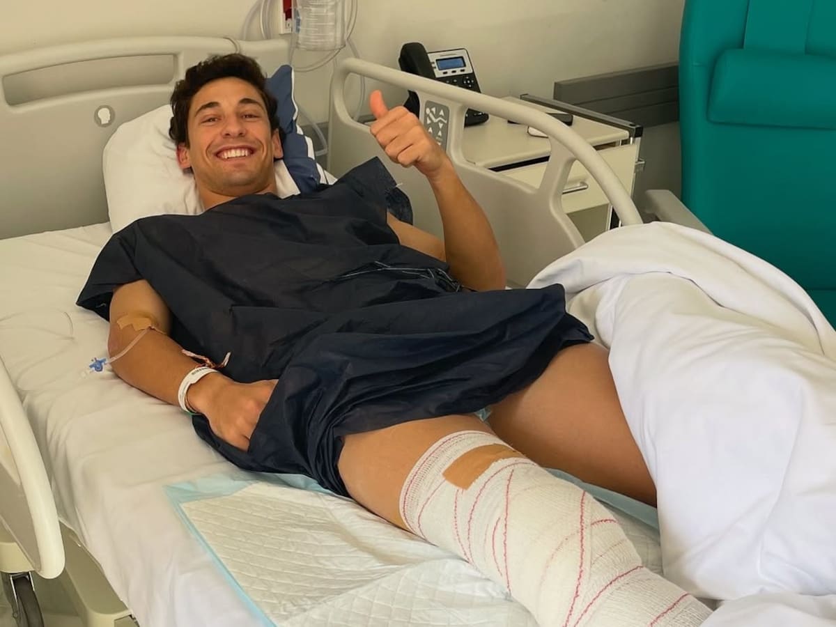 Jaime López intervenido con éxito de su rodilla