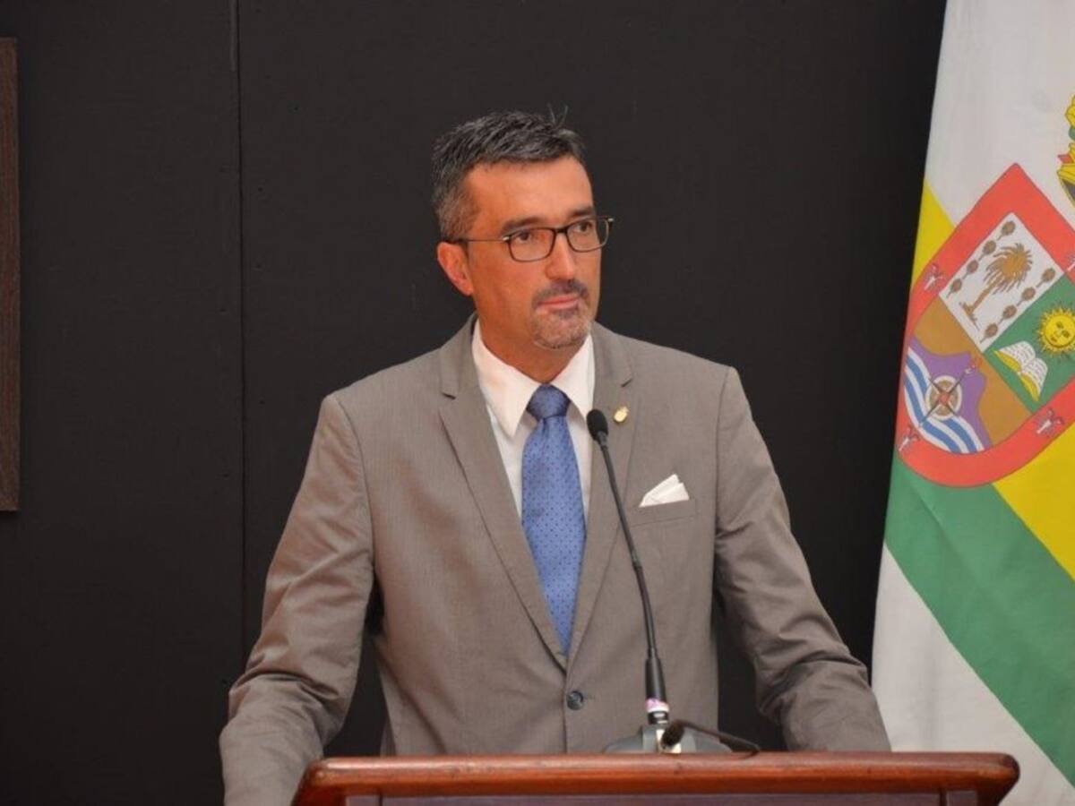 Marci Acuña propone a PSOE y PMH una Alcaldía compartida en Haría