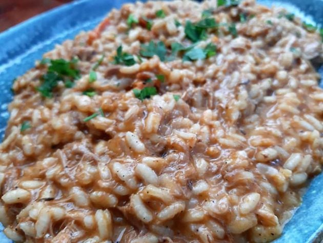 Risotto con codorniz y salvia